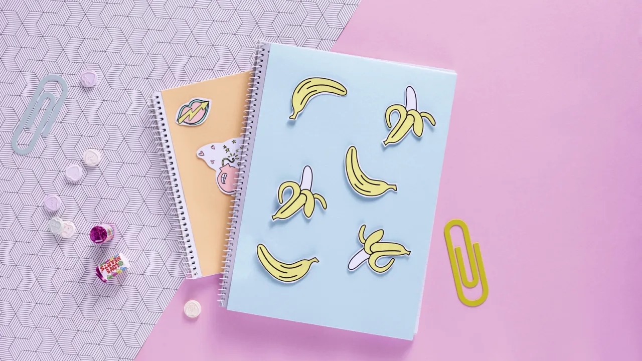 Jak ozdobić zeszyt do geografii - kreatywne pomysły na dekoracje