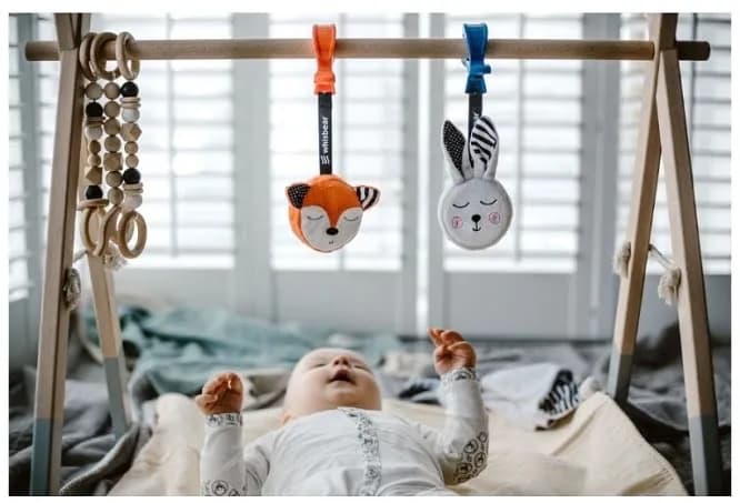 Najlepsze szumiące zabawki, które pomogą Twojemu dziecku zasnąć